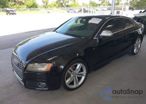 2009 Audi S5 4.2L из США, поврежденный, VIN WAURV78T89A051752